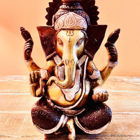 Antique Style Heavy Brass Ganesh Statue Figurine - Picture 4 of 10